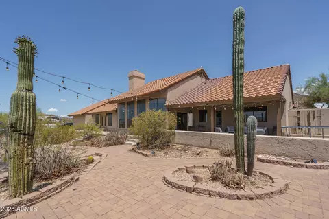 Exterior - 15 E Briles Rd, Phoenix, AZ 85085 photo 7 of 15