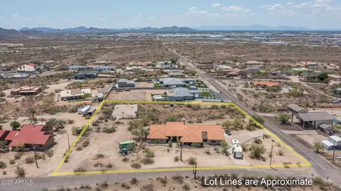 View/Area - 15 E Briles Rd, Phoenix, AZ 85085 photo 2 of 9