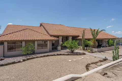Exterior - 15 E Briles Rd, Phoenix, AZ 85085 photo 15 of 15