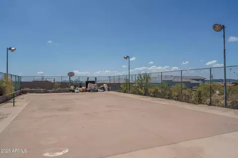 Exterior - 15 E Briles Rd, Phoenix, AZ 85085 photo 9 of 15