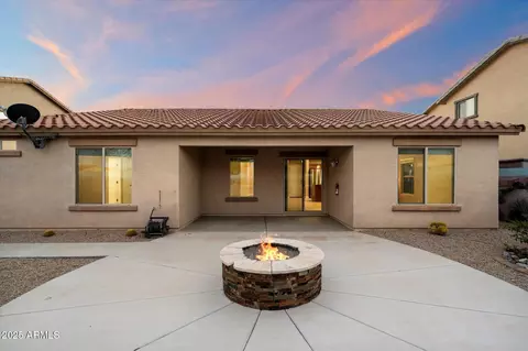 Exterior - 2487 S Conestoga Rd, Apache Junction, AZ 85119 photo 3 of 7
