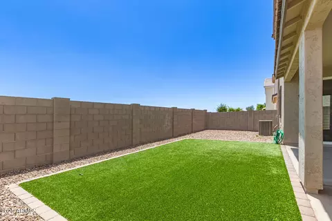 Exterior - 1879 W 23rd Ave, Apache Junction, AZ 85120 photo 5 of 7