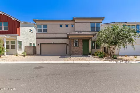 Exterior - 1879 W 23rd Ave, Apache Junction, AZ 85120 photo 1 of 7
