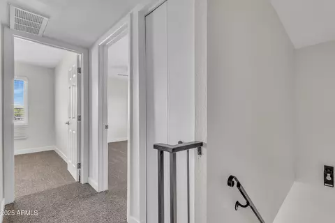 Entry Way - 4714 E Broadway Rd, Phoenix, AZ 85040 photo 2 of 4