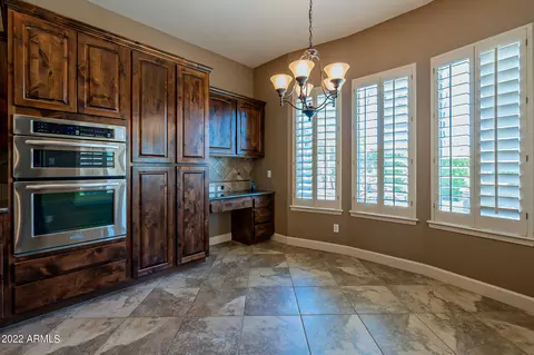 Kitchen - 4120 E Woodside Way, Gilbert, AZ 85297 photo 1 of 3
