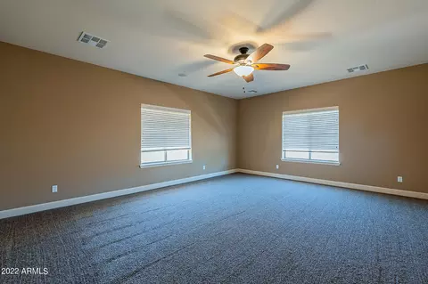 Living - 4120 E Woodside Way, Gilbert, AZ 85297 photo 5 of 6