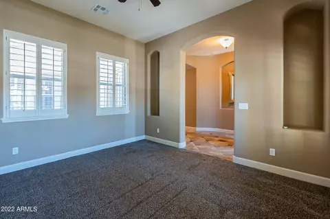 Living - 4120 E Woodside Way, Gilbert, AZ 85297 photo 3 of 6