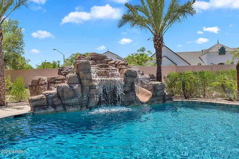Exterior - 2371 E Sanoque Ct, Gilbert, AZ 85298 photo 3 of 5