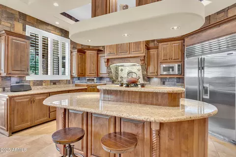 Kitchen - 2371 E Sanoque Ct, Gilbert, AZ 85298 photo 1 of 4