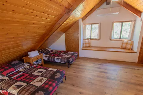Bedroom - 3184 N Southard Dr, Pine, AZ 85544 photo 9 of 14