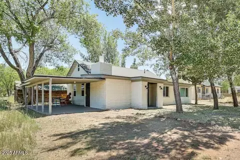 Exterior - 2723 Towell St, Overgaard, AZ 85933 photo 2 of 6