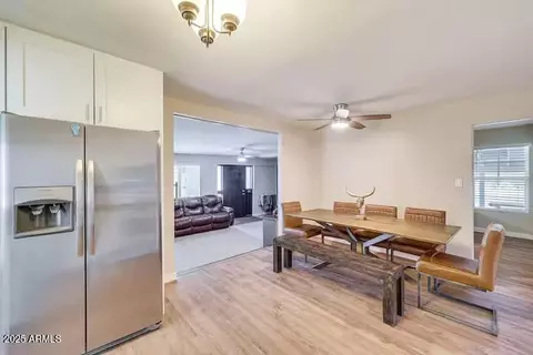 Dining - 2723 Towell St, Overgaard, AZ 85933 photo 1 of 1