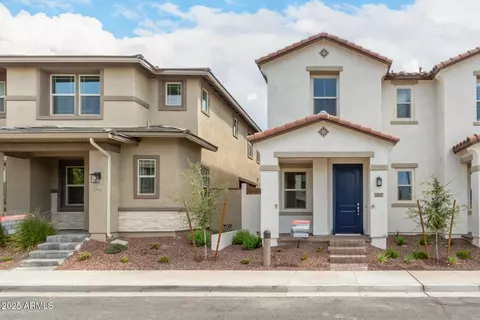 2807 N Claire Dr, Buckeye, AZ 85396