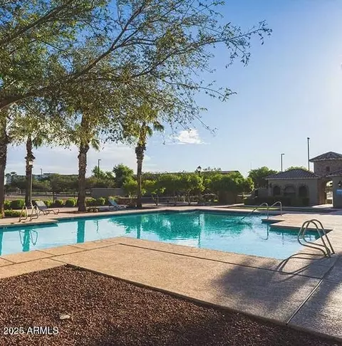 Exterior - 1825 E Hampton Ln #108, Gilbert, AZ 85295 photo 4 of 4