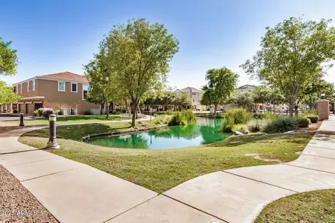 Exterior - 1825 E Hampton Ln #108, Gilbert, AZ 85295 photo 2 of 4