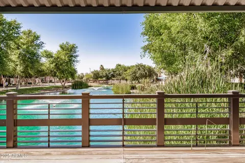 View/Area - 1825 E Hampton Ln #108, Gilbert, AZ 85295 photo 3 of 4