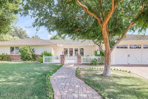 3817 E Highland Ave, Phoenix, AZ 85018