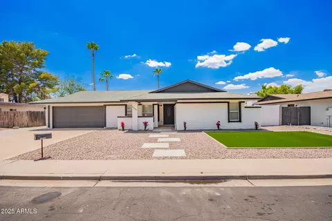 3008 S Saguaro Cir, Mesa, AZ 85202