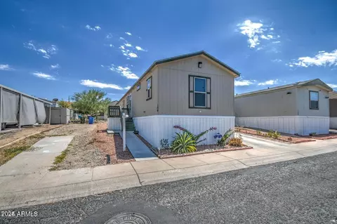 1305 W Summerside Rd, Phoenix, AZ 85041 photo 4