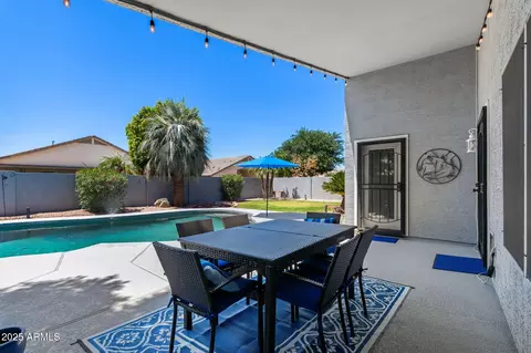 Exterior - 2111 E Rawhide St, Gilbert, AZ 85296 photo 5 of 8