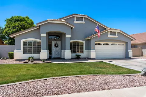 2111 E Rawhide St, Gilbert, AZ 85296