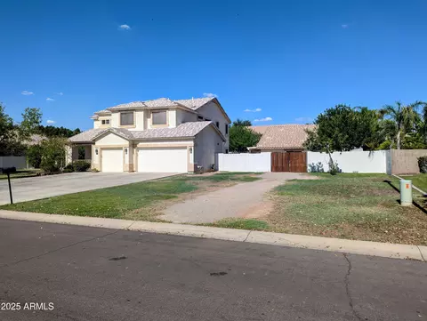 Other - 1015 S 132nd St, Gilbert, AZ 85233 photo 2 of 24