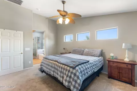 Bedroom - 1015 S 132nd St, Gilbert, AZ 85233 photo 6 of 7
