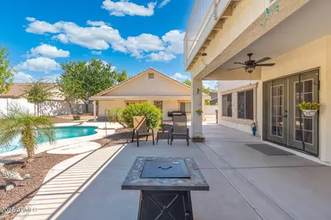 Exterior - 1015 S 132nd St, Gilbert, AZ 85233 photo 7 of 13