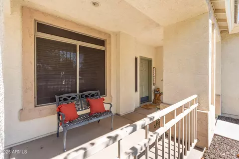 Exterior - 1015 S 132nd St, Gilbert, AZ 85233 photo 3 of 13