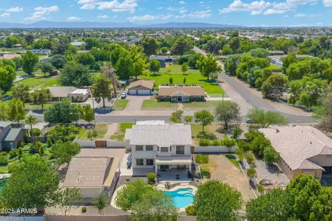View/Area - 1015 S 132nd St, Gilbert, AZ 85233 photo 3 of 4