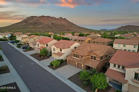 View/Area - 5223 W Bent Tree Dr, Phoenix, AZ 85083 photo 1 of 9