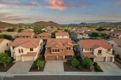 View/Area - 5223 W Bent Tree Dr, Phoenix, AZ 85083 photo 5 of 9