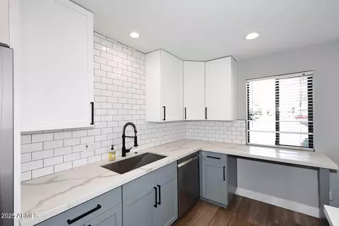 9355 N 91st St #112, Scottsdale, AZ 85258
