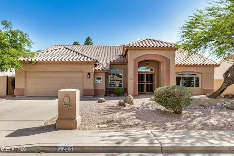 2226 N Gentry --, Mesa, AZ 85213
