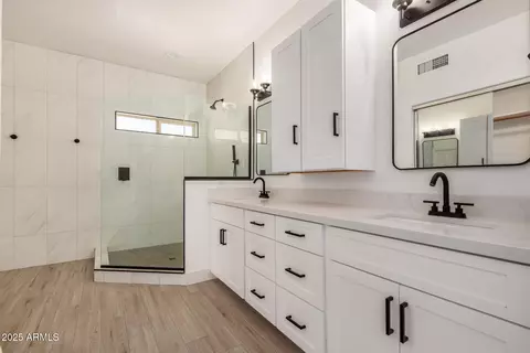 Bath - 2226 N Gentry --, Mesa, AZ 85213 photo 1 of 3