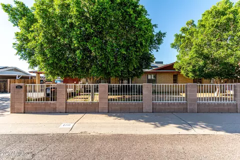 2110 W Morrow Dr, Phoenix, AZ 85027