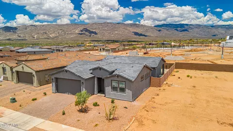 8077 S Sonoran Oak Dr, Tucson, AZ 85741