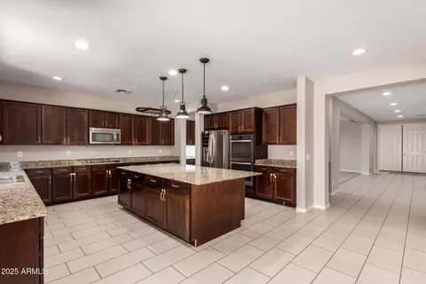 2920 E Virginia St E, Mesa, AZ 85213 photo 11