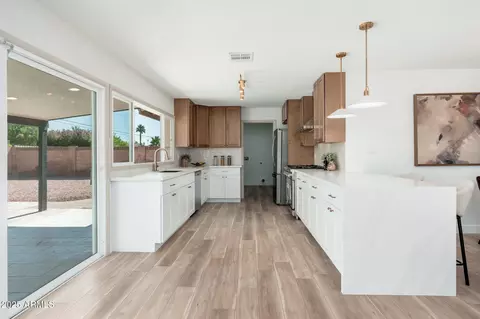 1810 W Orchid Ln, Phoenix, AZ 85021 photo 14