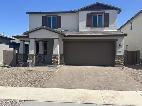 804 W Lark Dr, Queen Creek, AZ 85140