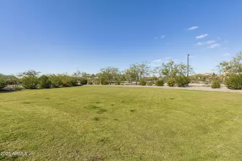 5827 E Covey Ln, Phoenix, AZ 85054 photo 47