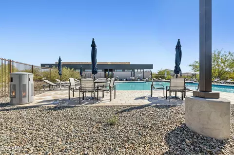 5827 E Covey Ln, Phoenix, AZ 85054 photo 46