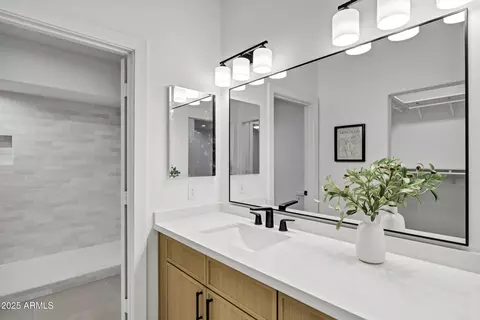 Bath - 2774 E Valencia St, Gilbert, AZ 85296 photo 5 of 6