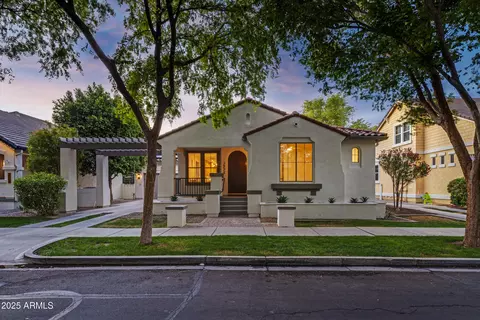 Exterior - 2774 E Valencia St, Gilbert, AZ 85296 photo 1 of 6