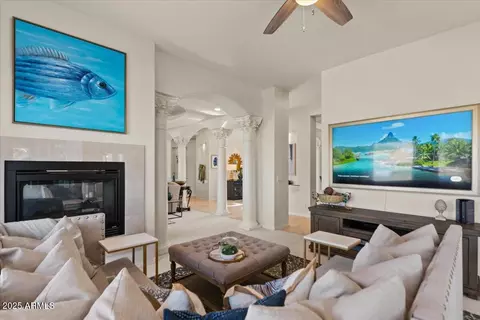 Living - 2135 E Clipper Ln, Gilbert, AZ 85234 photo 1 of 7