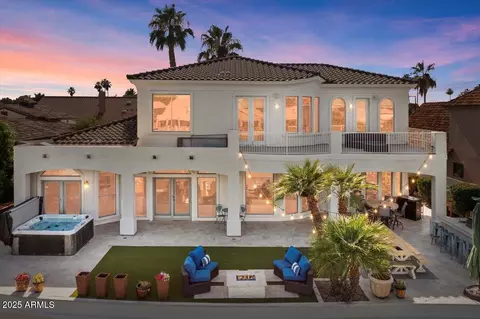 2135 E Clipper Ln, Gilbert, AZ 85234