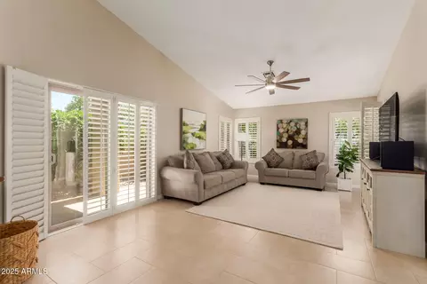 Living - 13041 S 45th Pl, Phoenix, AZ 85044 photo 1 of 1