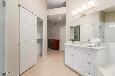 Bath - 13041 S 45th Pl, Phoenix, AZ 85044 photo 3 of 5