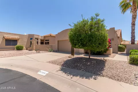 Exterior - 13041 S 45th Pl, Phoenix, AZ 85044 photo 3 of 9