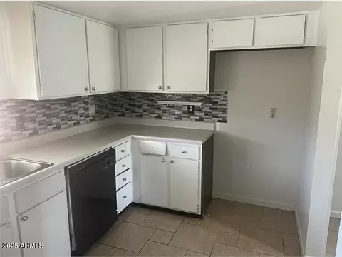 Other - 6029 N 31st Ave, Phoenix, AZ 85017 photo 2 of 4